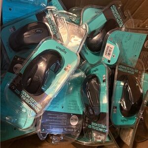 Logitech Wireless Mouse - Black and Gray